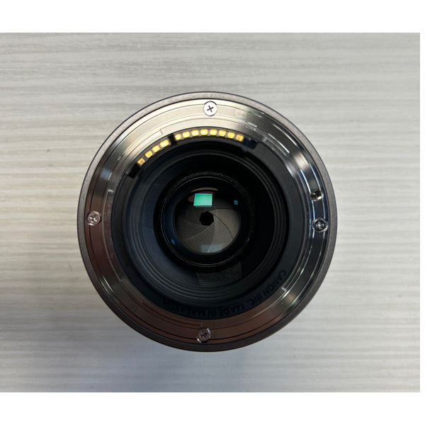 Canon RF 50mm F1.8 STM Demo Canon RF 50mm F1.8 STM Demo
